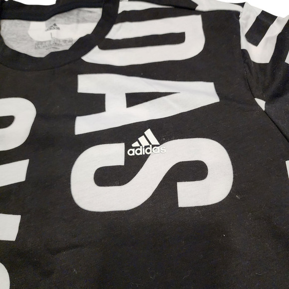 Adidas Women's Black Cropped Logo T-Shirt Size L Oversized Crop Top - Picture 4 of 6